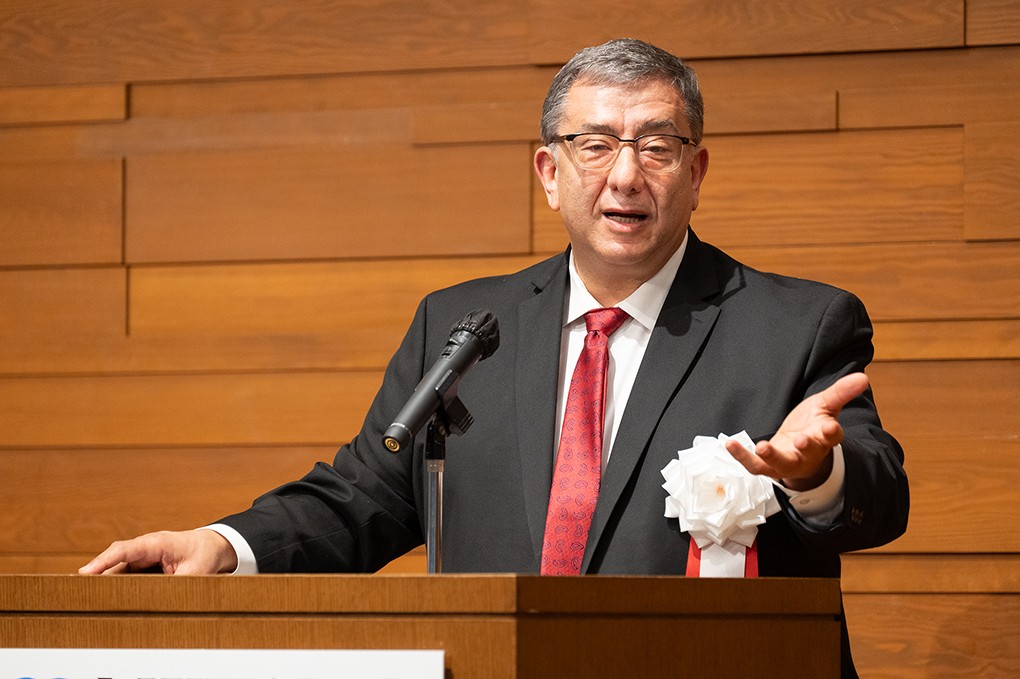 Interreligious Peacebuilding in Wartime: Finding Hope and Justice